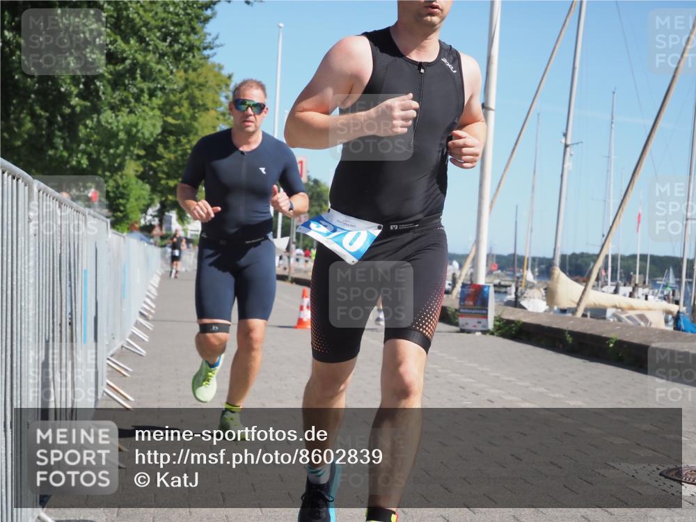 17.08.2025 - KN Förde Triathlon 2025 KatJ http://msf.ph/oto/8602839 17.08.2025 11:55:34 Laufen 267, 288, 370 meine-sportfotos.de