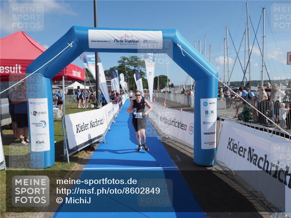 17.08.2025 - KN Förde Triathlon 2025 MichiJ http://msf.ph/oto/8602849 17.08.2025 10:52:06 Laufen 197 meine-sportfotos.de