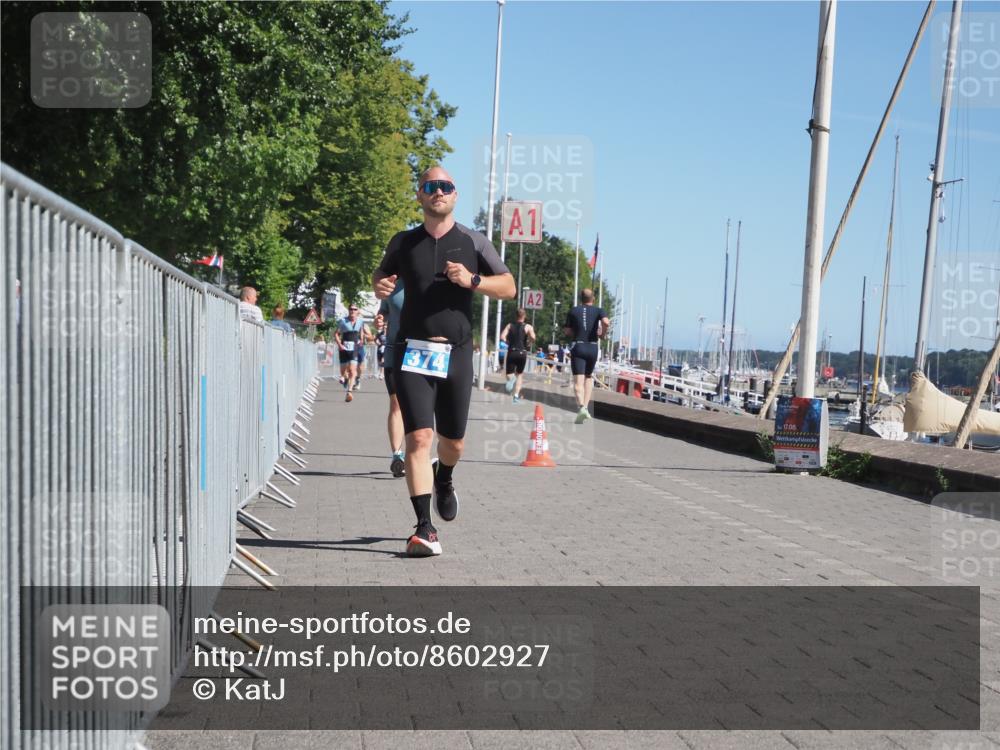 17.08.2025 - KN Förde Triathlon 2025 KatJ http://msf.ph/oto/8602927 17.08.2025 11:55:49 Laufen 311, 374 meine-sportfotos.de