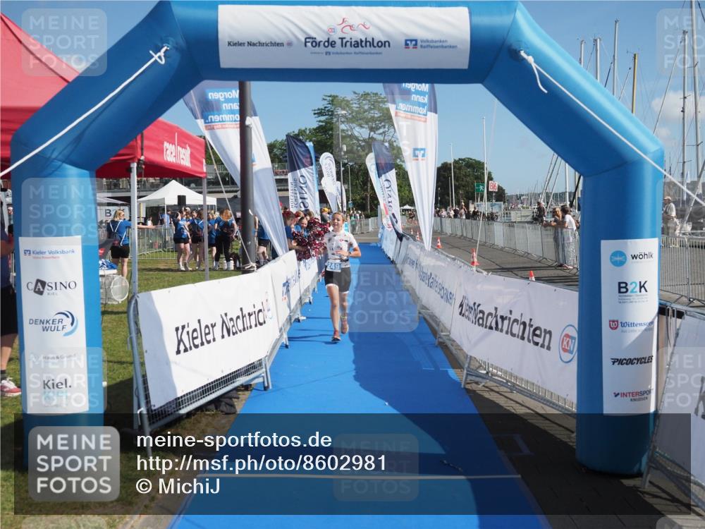 17.08.2025 - KN Förde Triathlon 2025 MichiJ http://msf.ph/oto/8602981 17.08.2025 10:52:16 Laufen 249 meine-sportfotos.de