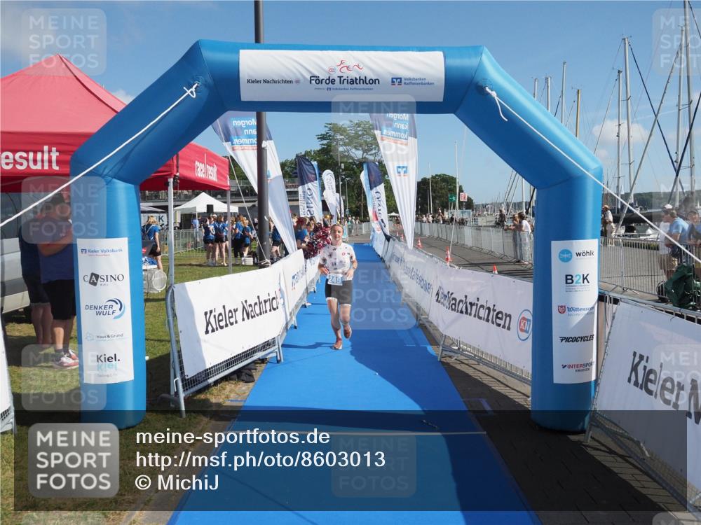 17.08.2025 - KN Förde Triathlon 2025 MichiJ http://msf.ph/oto/8603013 17.08.2025 10:52:16 Laufen 249 meine-sportfotos.de