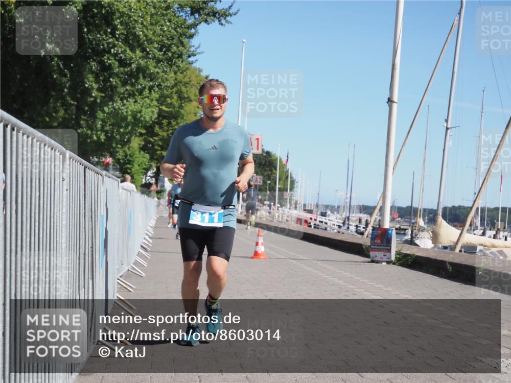 17.08.2025 - KN Förde Triathlon 2025 KatJ http://msf.ph/oto/8603014 17.08.2025 11:55:53 Laufen 311, 319, 374 meine-sportfotos.de