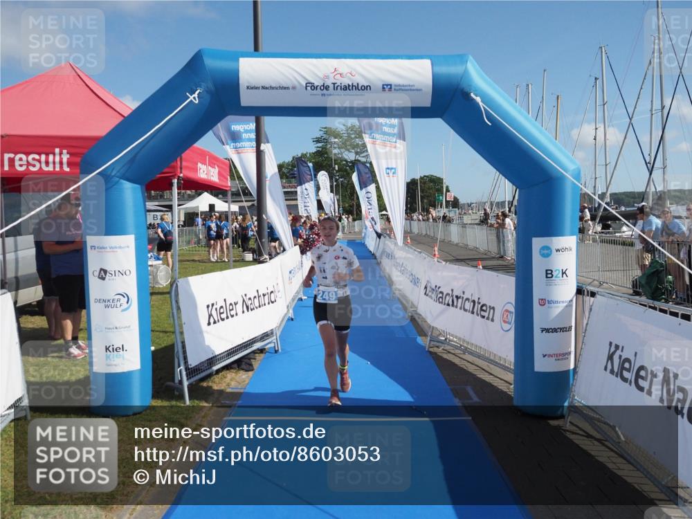 17.08.2025 - KN Förde Triathlon 2025 MichiJ http://msf.ph/oto/8603053 17.08.2025 10:52:18 Laufen 249 meine-sportfotos.de