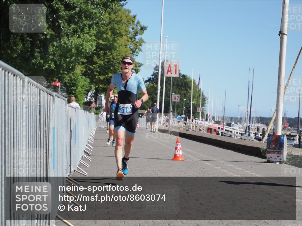 17.08.2025 - KN Förde Triathlon 2025 KatJ http://msf.ph/oto/8603074 17.08.2025 11:55:57 Laufen 319, 348 meine-sportfotos.de