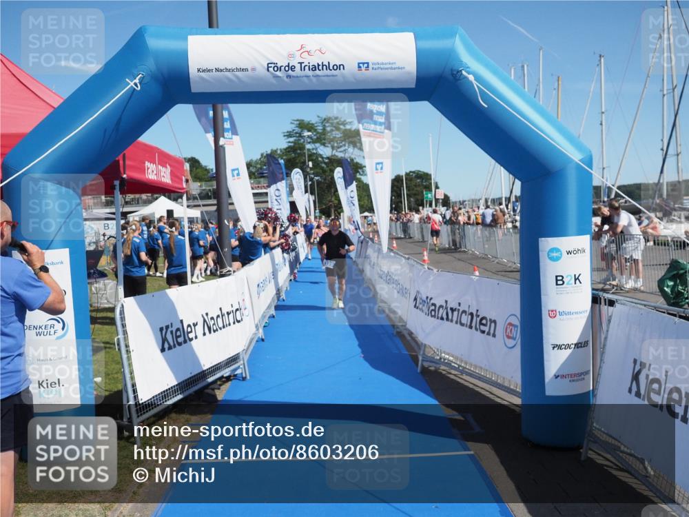 17.08.2025 - KN Förde Triathlon 2025 MichiJ http://msf.ph/oto/8603206 17.08.2025 12:20:13 Laufen 339, 625 meine-sportfotos.de