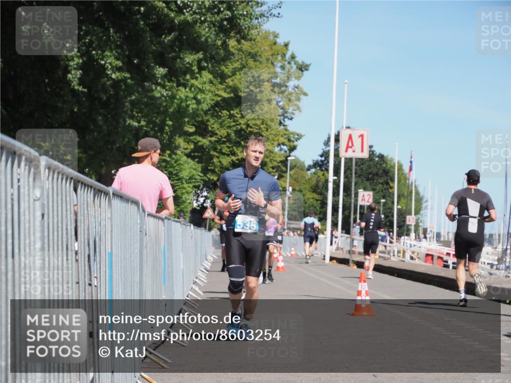 17.08.2025 - KN Förde Triathlon 2025 KatJ http://msf.ph/oto/8603254 17.08.2025 13:45:38 Laufen 397, 529, 533, 535 meine-sportfotos.de