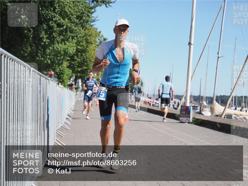 17.08.2025 - KN Förde Triathlon 2025 KatJ http://msf.ph/oto/8603256 17.08.2025 11:56:06 Laufen 275, 287, 330, 348 meine-sportfotos.de