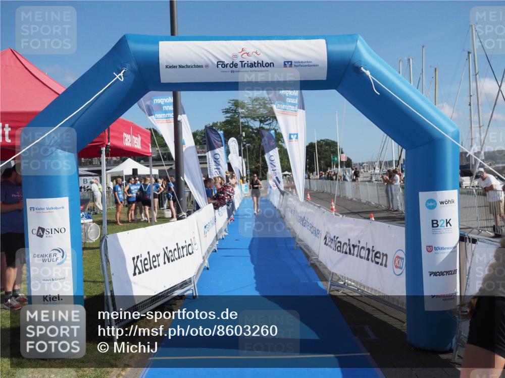 17.08.2025 - KN Förde Triathlon 2025 MichiJ http://msf.ph/oto/8603260 17.08.2025 10:55:18 Laufen 246 meine-sportfotos.de