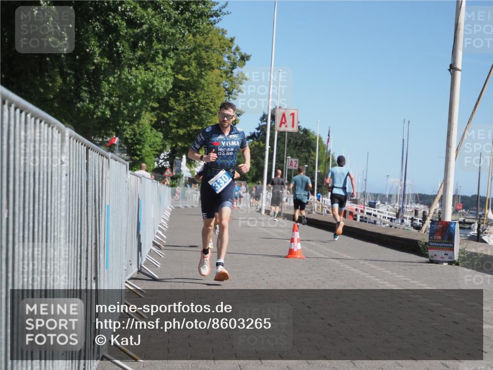 17.08.2025 - KN Förde Triathlon 2025 KatJ http://msf.ph/oto/8603265 17.08.2025 11:56:08 Laufen 275, 287, 330, 348 meine-sportfotos.de