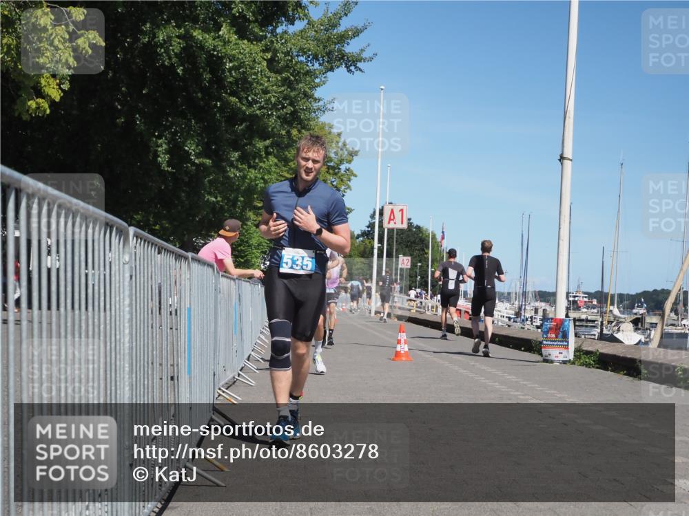 17.08.2025 - KN Förde Triathlon 2025 KatJ http://msf.ph/oto/8603278 17.08.2025 13:45:40 Laufen 397, 443, 529, 533, 535 meine-sportfotos.de