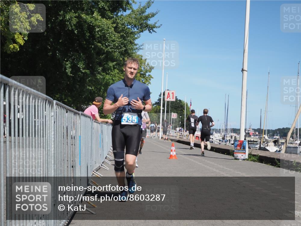 17.08.2025 - KN Förde Triathlon 2025 KatJ http://msf.ph/oto/8603287 17.08.2025 13:45:40 Laufen 397, 443, 529, 533, 535 meine-sportfotos.de