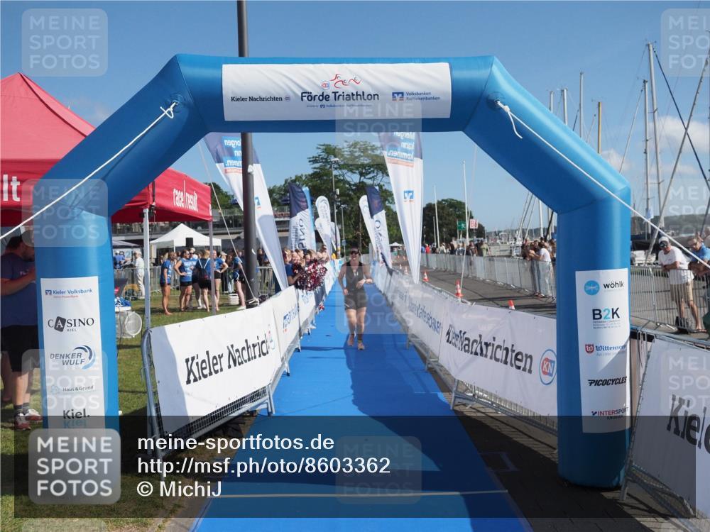 17.08.2025 - KN Förde Triathlon 2025 MichiJ http://msf.ph/oto/8603362 17.08.2025 10:55:23 Laufen 248 meine-sportfotos.de