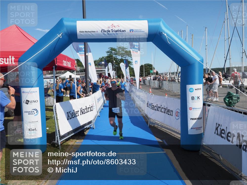 17.08.2025 - KN Förde Triathlon 2025 MichiJ http://msf.ph/oto/8603433 17.08.2025 12:20:20 Laufen 325, 339, 352, 364, 625 meine-sportfotos.de
