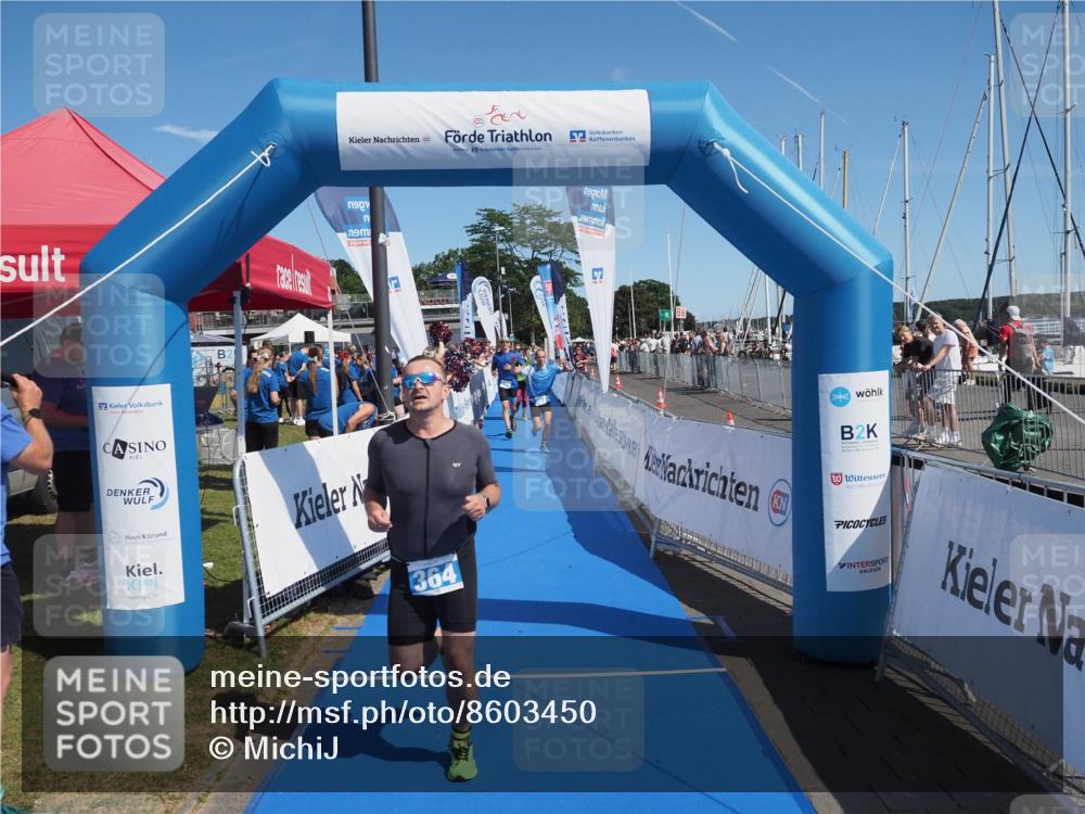 17.08.2025 - KN Förde Triathlon 2025 MichiJ http://msf.ph/oto/8603450 17.08.2025 12:20:21 Laufen 325, 339, 352, 364, 607, 625 meine-sportfotos.de