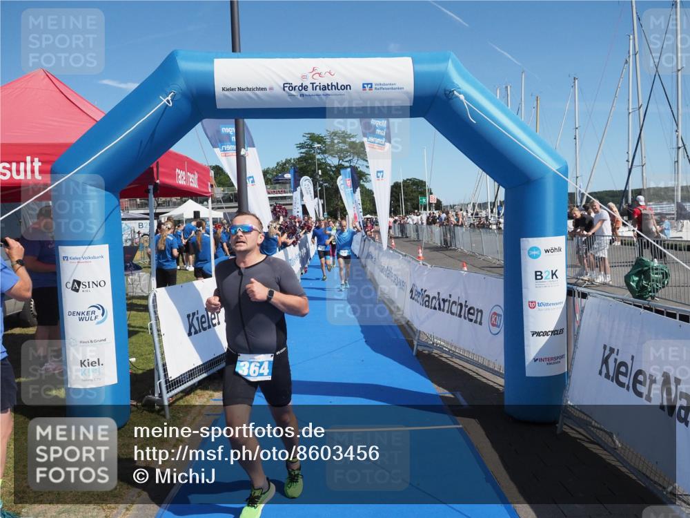 17.08.2025 - KN Förde Triathlon 2025 MichiJ http://msf.ph/oto/8603456 17.08.2025 12:20:21 Laufen 325, 339, 352, 364, 607, 625 meine-sportfotos.de