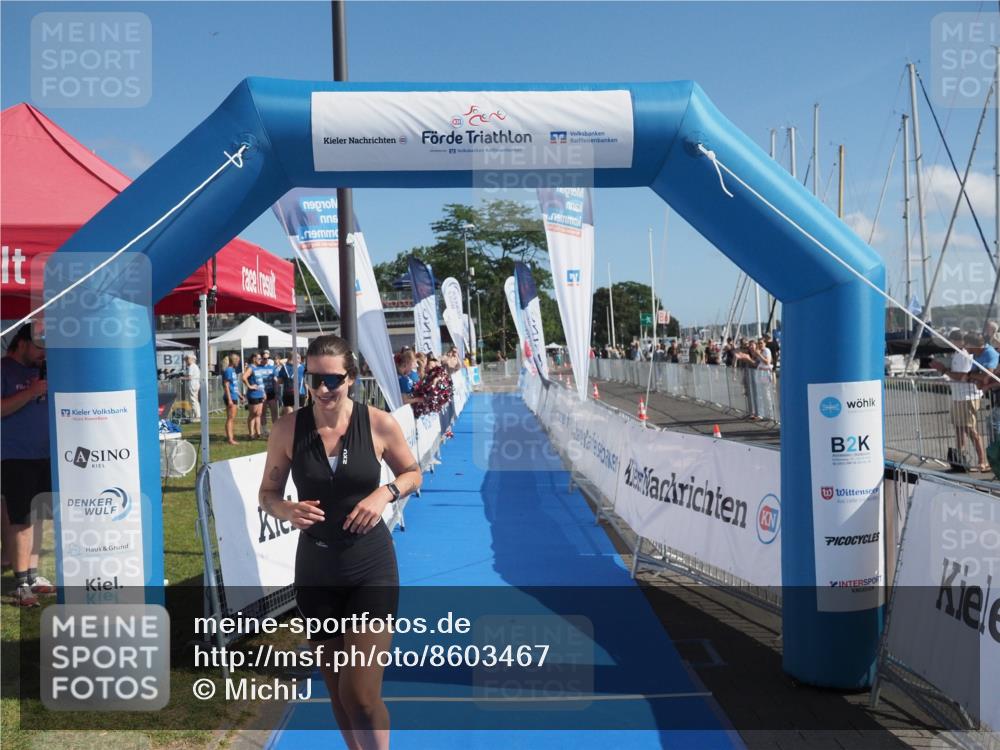 17.08.2025 - KN Förde Triathlon 2025 MichiJ http://msf.ph/oto/8603467 17.08.2025 10:55:26 Laufen 248 meine-sportfotos.de