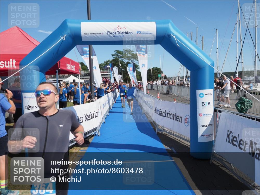 17.08.2025 - KN Förde Triathlon 2025 MichiJ http://msf.ph/oto/8603478 17.08.2025 12:20:21 Laufen 325, 339, 352, 364, 607, 625 meine-sportfotos.de