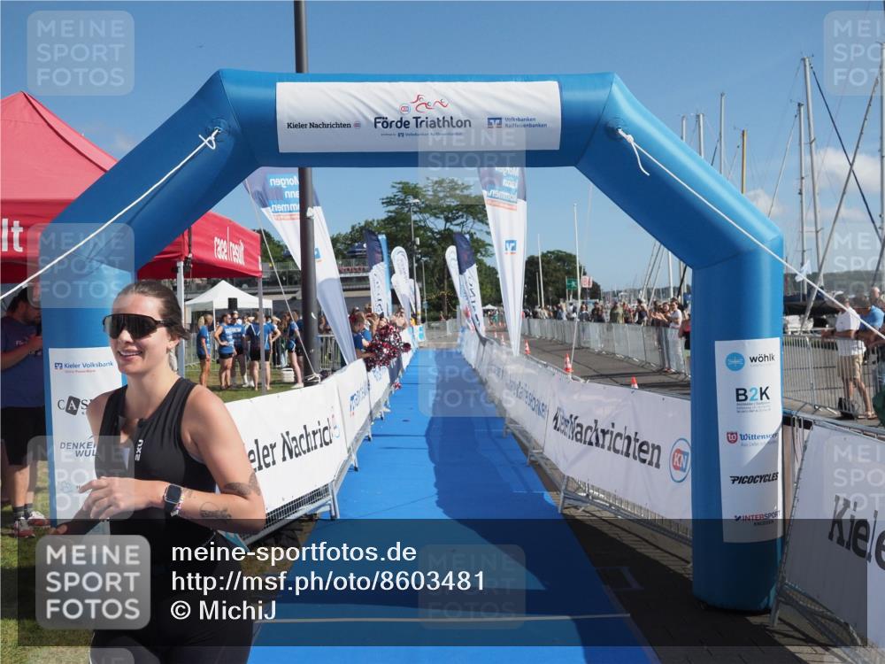 17.08.2025 - KN Förde Triathlon 2025 MichiJ http://msf.ph/oto/8603481 17.08.2025 10:55:27 Laufen 248 meine-sportfotos.de