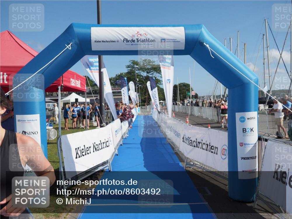 17.08.2025 - KN Förde Triathlon 2025 MichiJ http://msf.ph/oto/8603492 17.08.2025 10:55:27 Laufen 248 meine-sportfotos.de