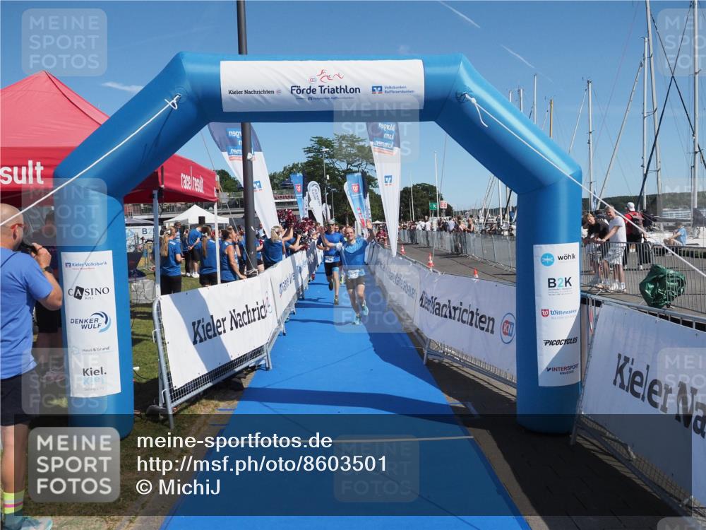 17.08.2025 - KN Förde Triathlon 2025 MichiJ http://msf.ph/oto/8603501 17.08.2025 12:20:22 Laufen 325, 352, 364, 607 meine-sportfotos.de