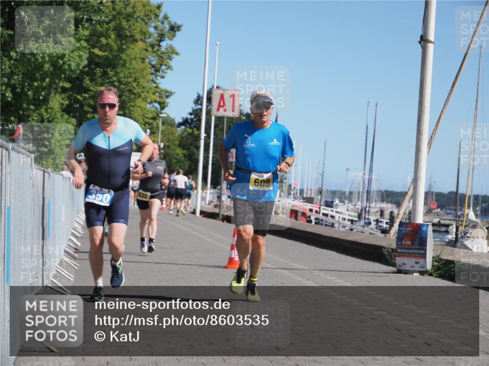 17.08.2025 - KN Förde Triathlon 2025 KatJ http://msf.ph/oto/8603535 17.08.2025 11:56:33 Laufen 350, 371, 609, 635 meine-sportfotos.de