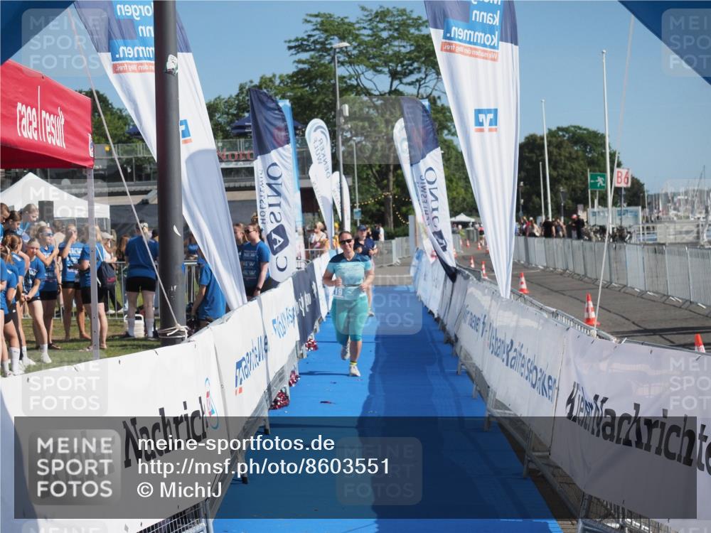 17.08.2025 - KN Förde Triathlon 2025 MichiJ http://msf.ph/oto/8603551 17.08.2025 10:56:01 Laufen 219 meine-sportfotos.de