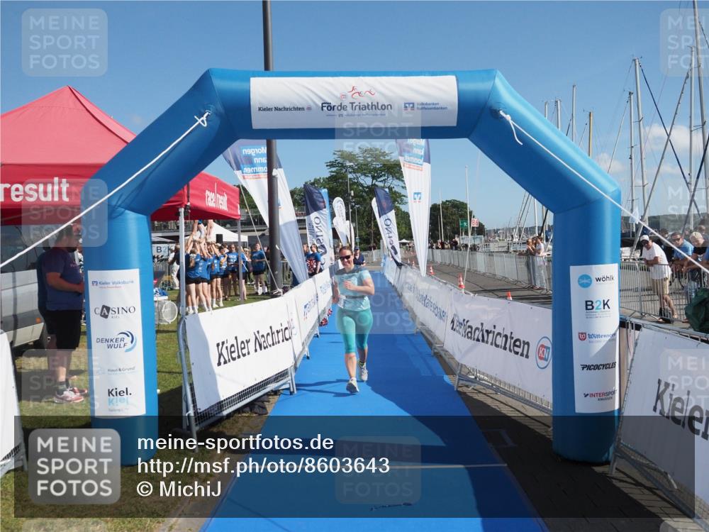 17.08.2025 - KN Förde Triathlon 2025 MichiJ http://msf.ph/oto/8603643 17.08.2025 10:56:04 Laufen 219 meine-sportfotos.de