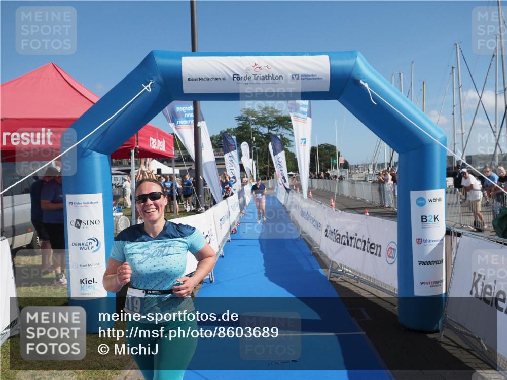 17.08.2025 - KN Förde Triathlon 2025 MichiJ http://msf.ph/oto/8603689 17.08.2025 10:56:06 Laufen 195, 219 meine-sportfotos.de
