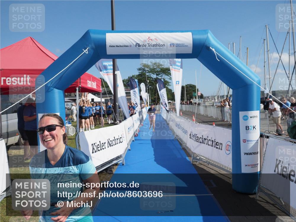 17.08.2025 - KN Förde Triathlon 2025 MichiJ http://msf.ph/oto/8603696 17.08.2025 10:56:06 Laufen 195, 219 meine-sportfotos.de