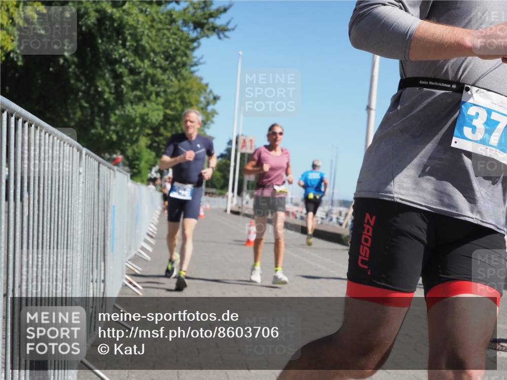 17.08.2025 - KN Förde Triathlon 2025 KatJ http://msf.ph/oto/8603706 17.08.2025 11:56:43 Laufen 356, 371, 618, 623 meine-sportfotos.de