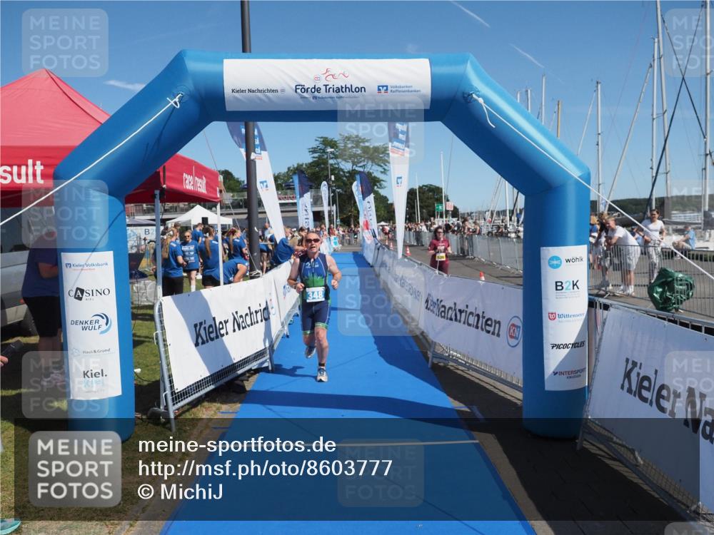 17.08.2025 - KN Förde Triathlon 2025 MichiJ http://msf.ph/oto/8603777 17.08.2025 12:20:29 Laufen 325, 348, 352, 607 meine-sportfotos.de