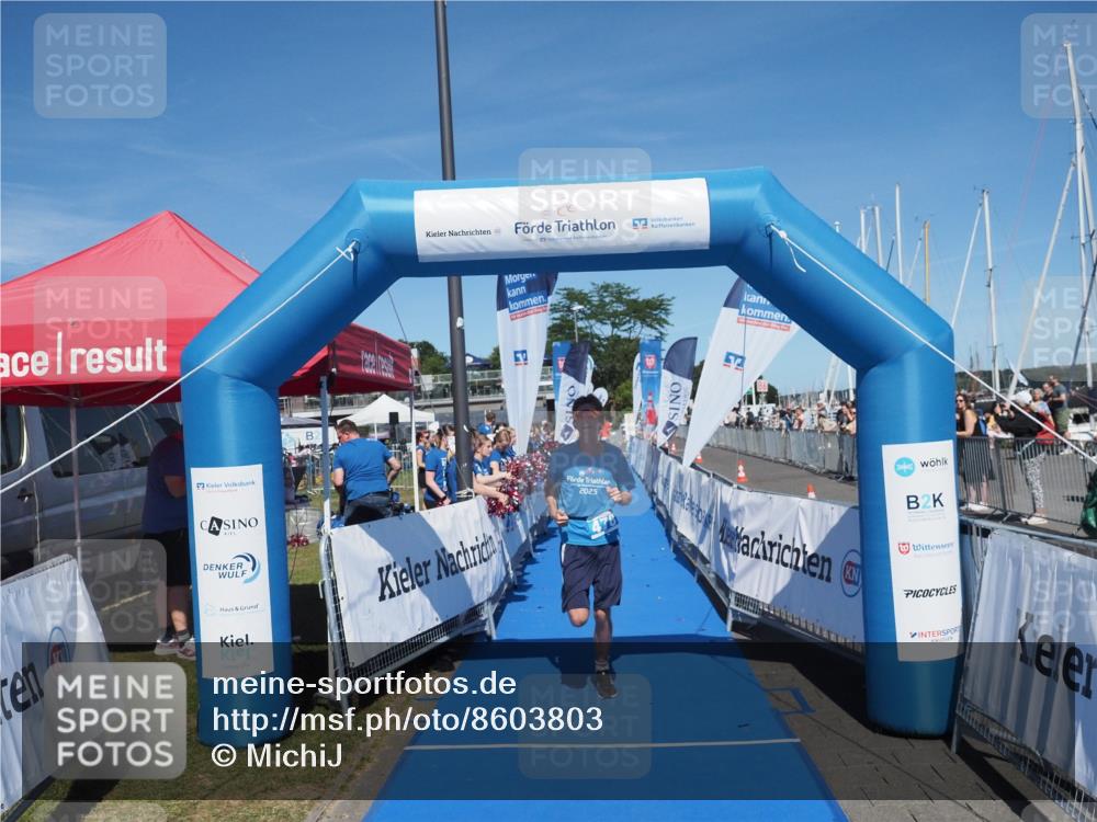17.08.2025 - KN Förde Triathlon 2025 MichiJ http://msf.ph/oto/8603803 17.08.2025 14:18:50 Laufen 478 meine-sportfotos.de