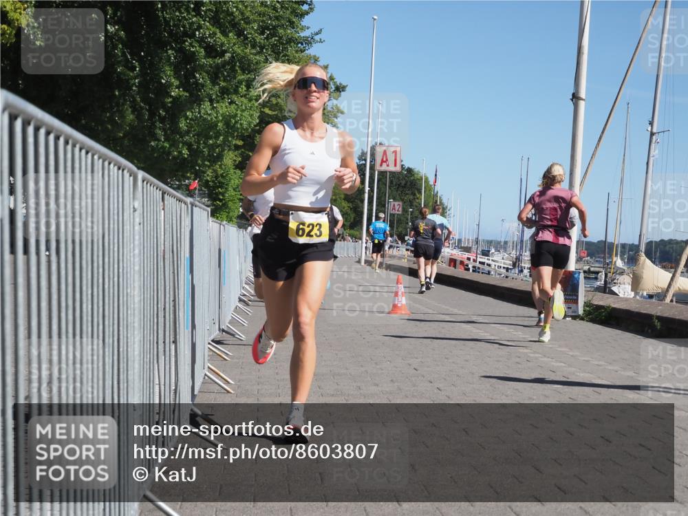17.08.2025 - KN Förde Triathlon 2025 KatJ http://msf.ph/oto/8603807 17.08.2025 11:56:50 Laufen 297, 373, 389, 601, 622, 623 meine-sportfotos.de