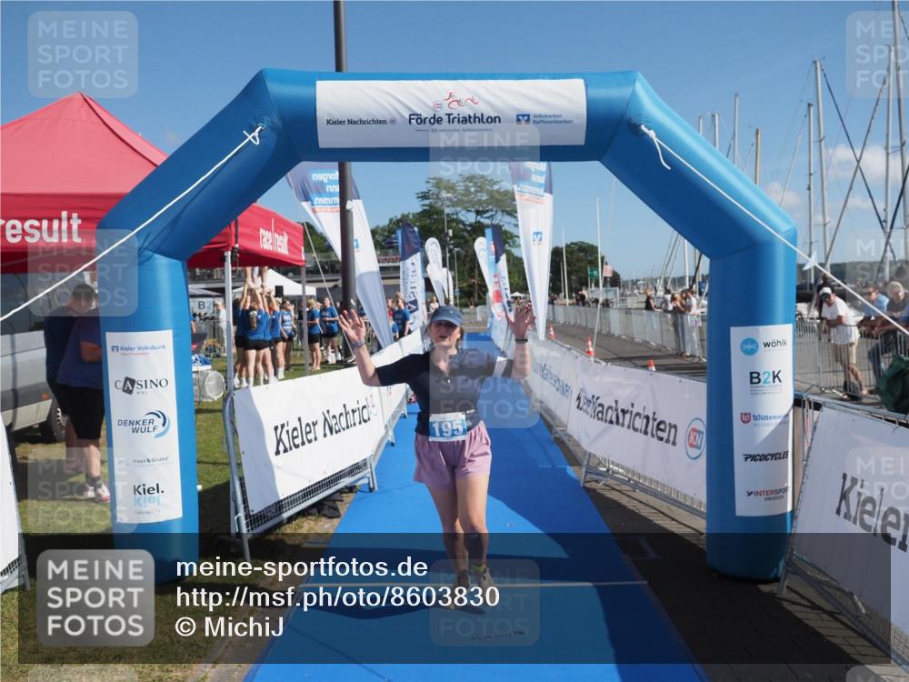 17.08.2025 - KN Förde Triathlon 2025 MichiJ http://msf.ph/oto/8603830 17.08.2025 10:56:11 Laufen 195 meine-sportfotos.de