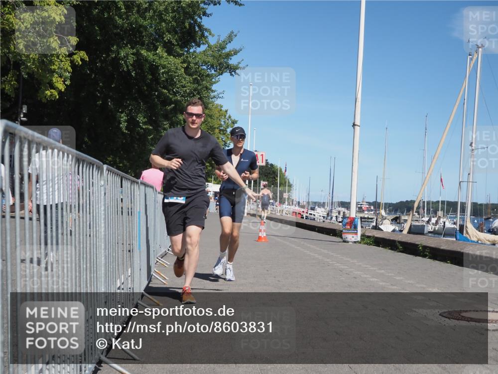 17.08.2025 - KN Förde Triathlon 2025 KatJ http://msf.ph/oto/8603831 17.08.2025 13:46:28 Laufen 448, 459, 490 meine-sportfotos.de