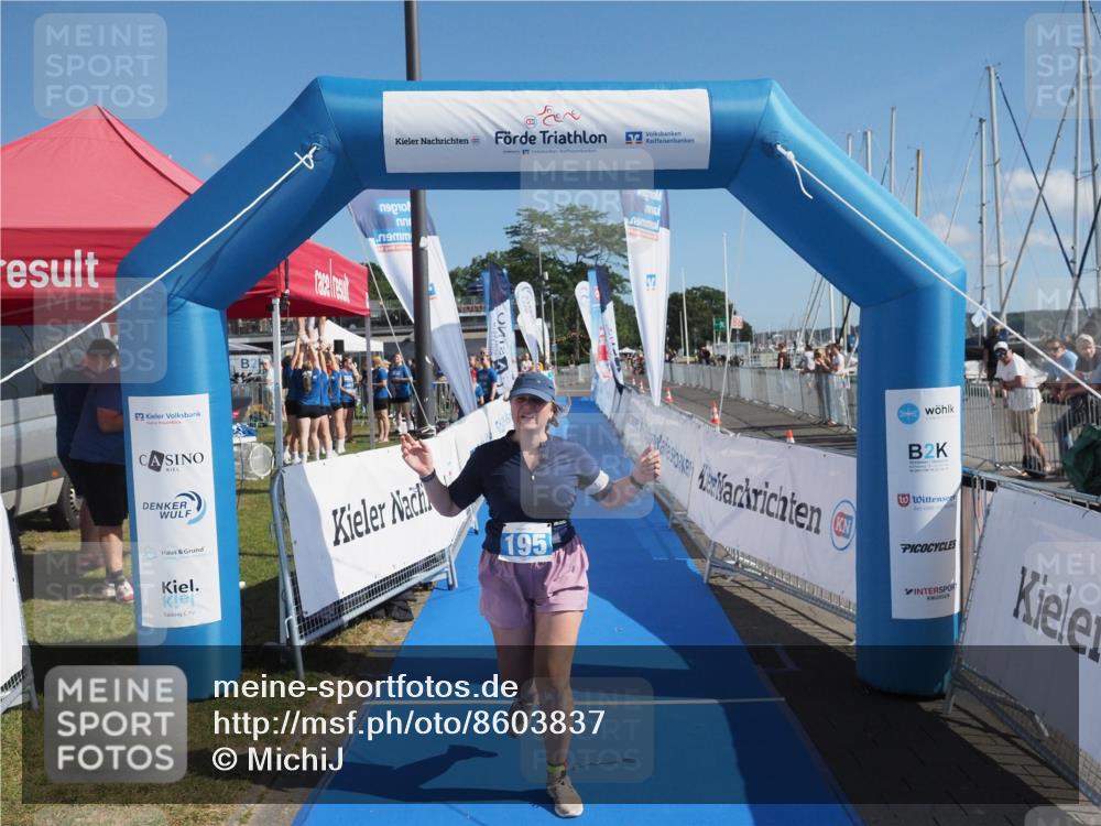 17.08.2025 - KN Förde Triathlon 2025 MichiJ http://msf.ph/oto/8603837 17.08.2025 10:56:11 Laufen 195 meine-sportfotos.de
