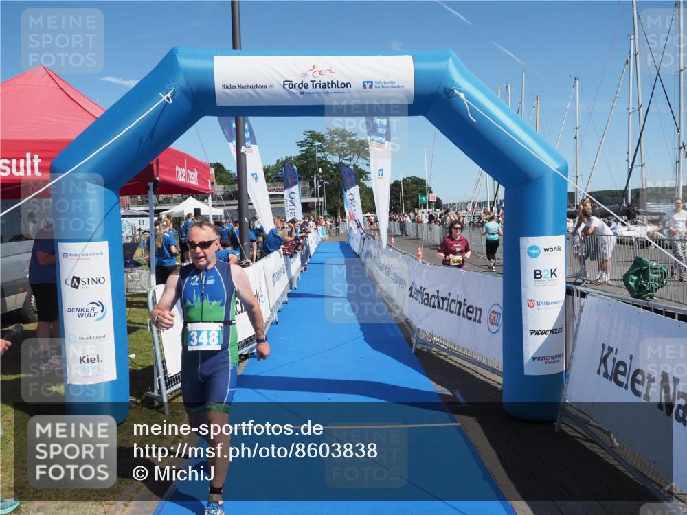 17.08.2025 - KN Förde Triathlon 2025 MichiJ http://msf.ph/oto/8603838 17.08.2025 12:20:31 Laufen 348, 607 meine-sportfotos.de