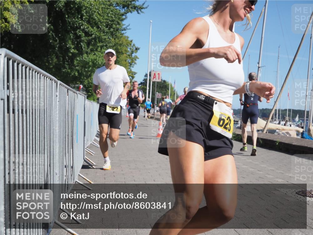 17.08.2025 - KN Förde Triathlon 2025 KatJ http://msf.ph/oto/8603841 17.08.2025 11:56:51 Laufen 297, 373, 389, 601, 622, 623 meine-sportfotos.de