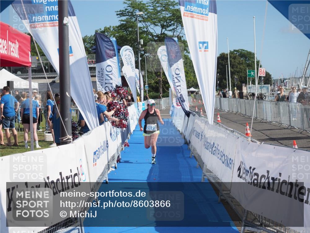 17.08.2025 - KN Förde Triathlon 2025 MichiJ http://msf.ph/oto/8603866 17.08.2025 10:57:42 Laufen 207 meine-sportfotos.de