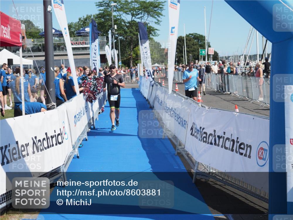 17.08.2025 - KN Förde Triathlon 2025 MichiJ http://msf.ph/oto/8603881 17.08.2025 12:20:45 Laufen 302 meine-sportfotos.de