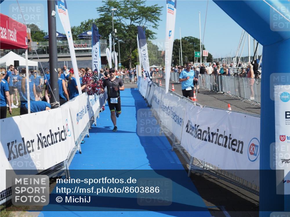 17.08.2025 - KN Förde Triathlon 2025 MichiJ http://msf.ph/oto/8603886 17.08.2025 12:20:45 Laufen 302 meine-sportfotos.de