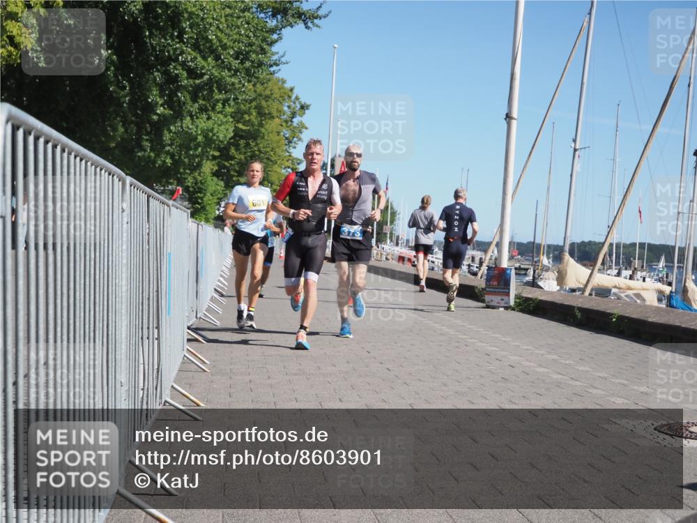 17.08.2025 - KN Förde Triathlon 2025 KatJ http://msf.ph/oto/8603901 17.08.2025 11:56:53 Laufen 297, 373, 389, 601, 622, 623 meine-sportfotos.de