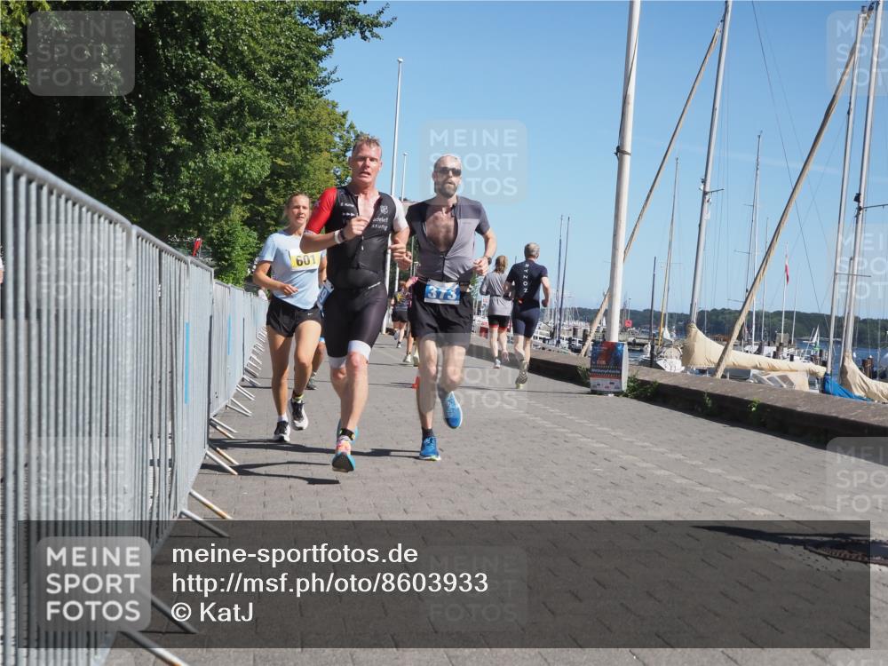 17.08.2025 - KN Förde Triathlon 2025 KatJ http://msf.ph/oto/8603933 17.08.2025 11:56:54 Laufen 297, 373, 389, 601, 622, 623 meine-sportfotos.de