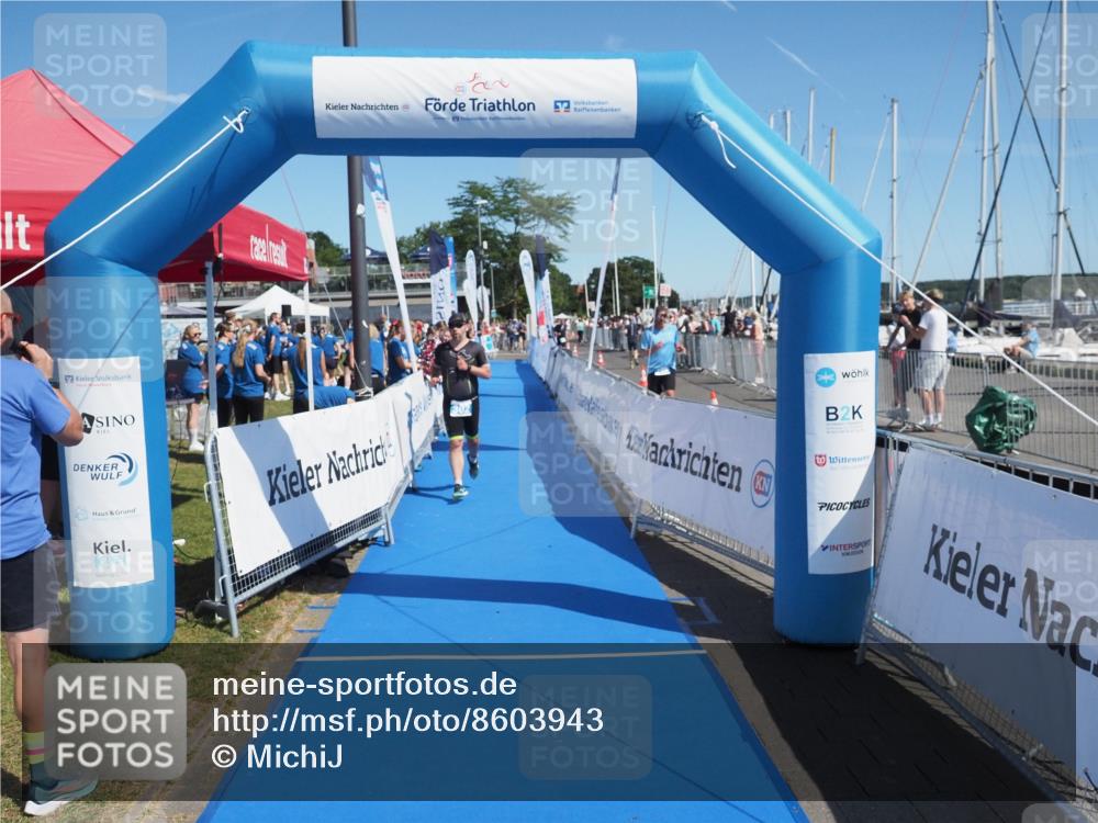 17.08.2025 - KN Förde Triathlon 2025 MichiJ http://msf.ph/oto/8603943 17.08.2025 12:20:47 Laufen 302 meine-sportfotos.de