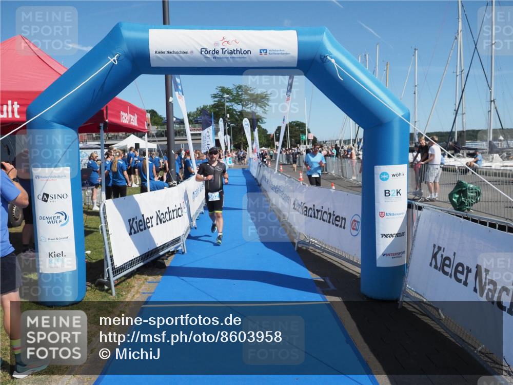 17.08.2025 - KN Förde Triathlon 2025 MichiJ http://msf.ph/oto/8603958 17.08.2025 12:20:47 Laufen 302 meine-sportfotos.de
