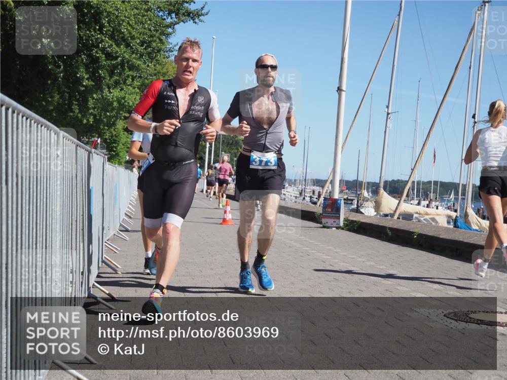17.08.2025 - KN Förde Triathlon 2025 KatJ http://msf.ph/oto/8603969 17.08.2025 11:56:55 Laufen 297, 373, 389, 601, 622 meine-sportfotos.de