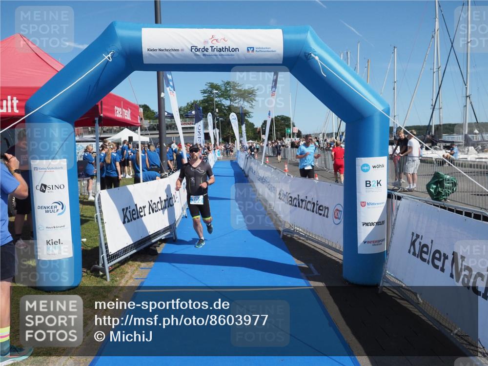 17.08.2025 - KN Förde Triathlon 2025 MichiJ http://msf.ph/oto/8603977 17.08.2025 12:20:48 Laufen 302 meine-sportfotos.de