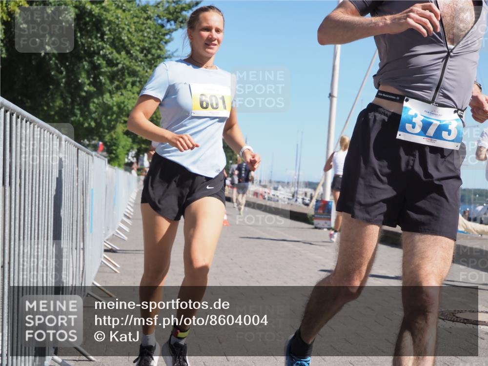17.08.2025 - KN Förde Triathlon 2025 KatJ http://msf.ph/oto/8604004 17.08.2025 11:56:56 Laufen 297, 373, 389, 601, 622 meine-sportfotos.de