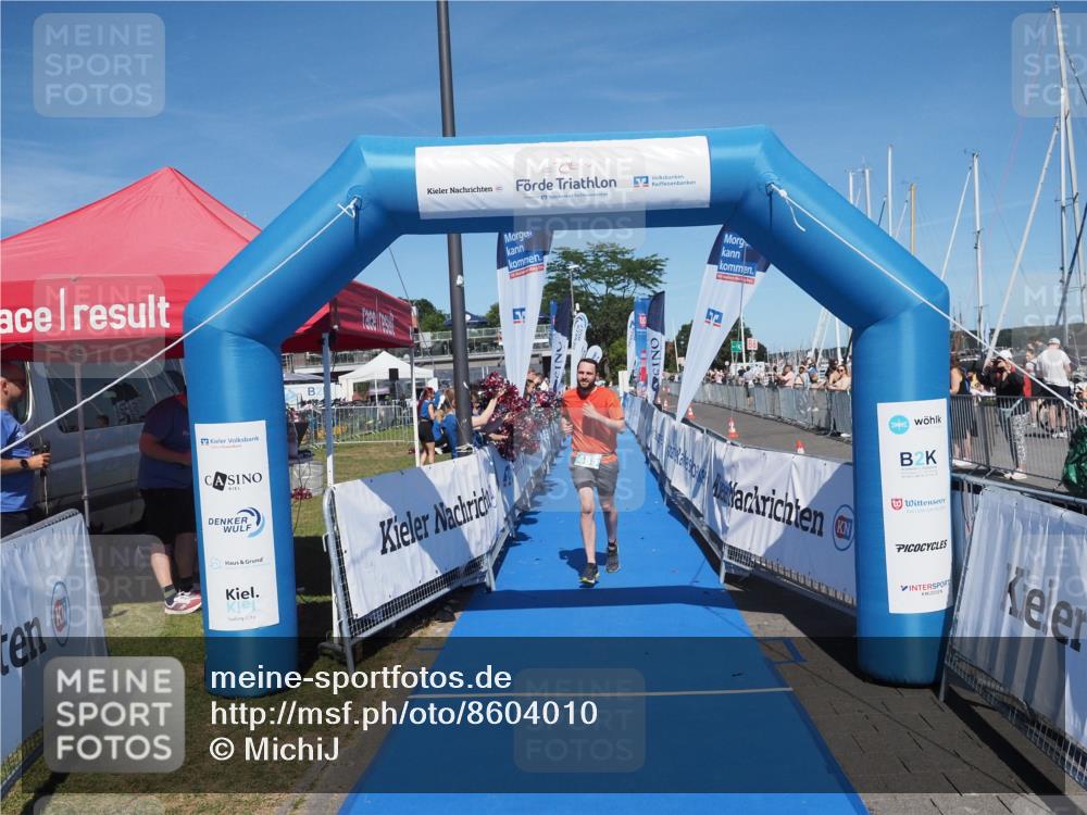 17.08.2025 - KN Förde Triathlon 2025 MichiJ http://msf.ph/oto/8604010 17.08.2025 14:19:01 Laufen 485 meine-sportfotos.de