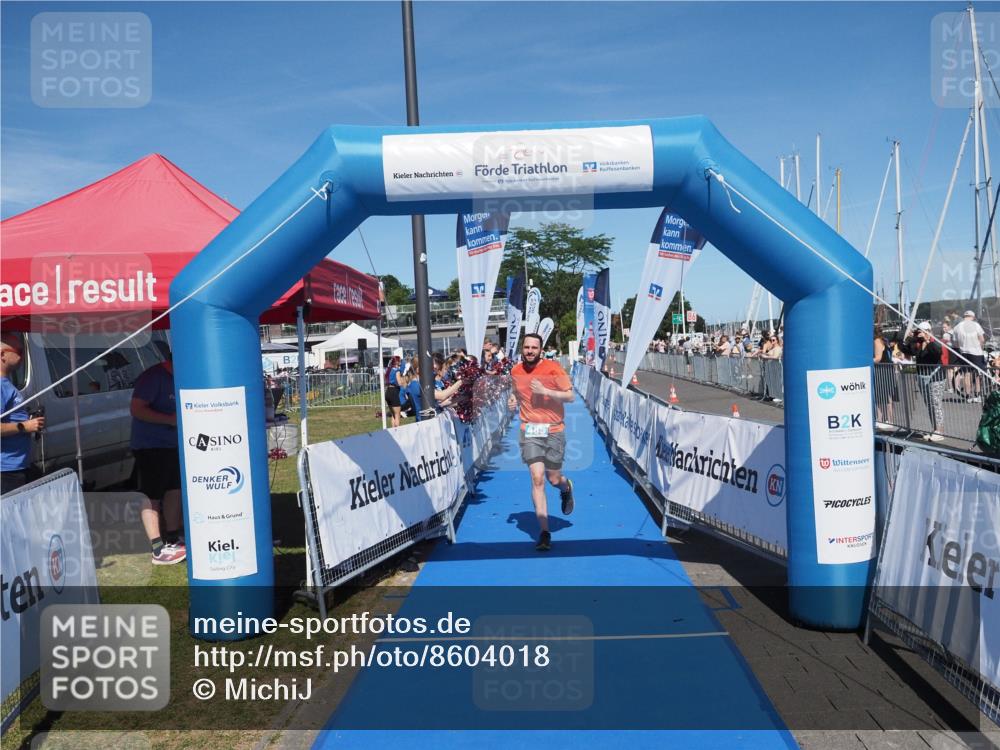 17.08.2025 - KN Förde Triathlon 2025 MichiJ http://msf.ph/oto/8604018 17.08.2025 14:19:01 Laufen 485 meine-sportfotos.de